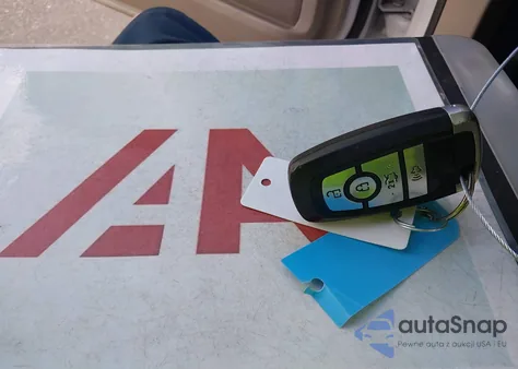 2018 Ford Fusion Hybrid Se z USA, uszkodzony, nr VIN 3FA6P0LU8JR172336